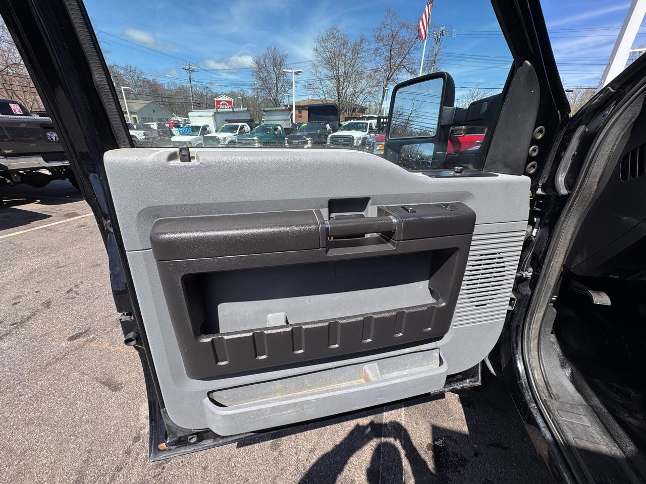 Ford Super Duty F-550 DRW  2016