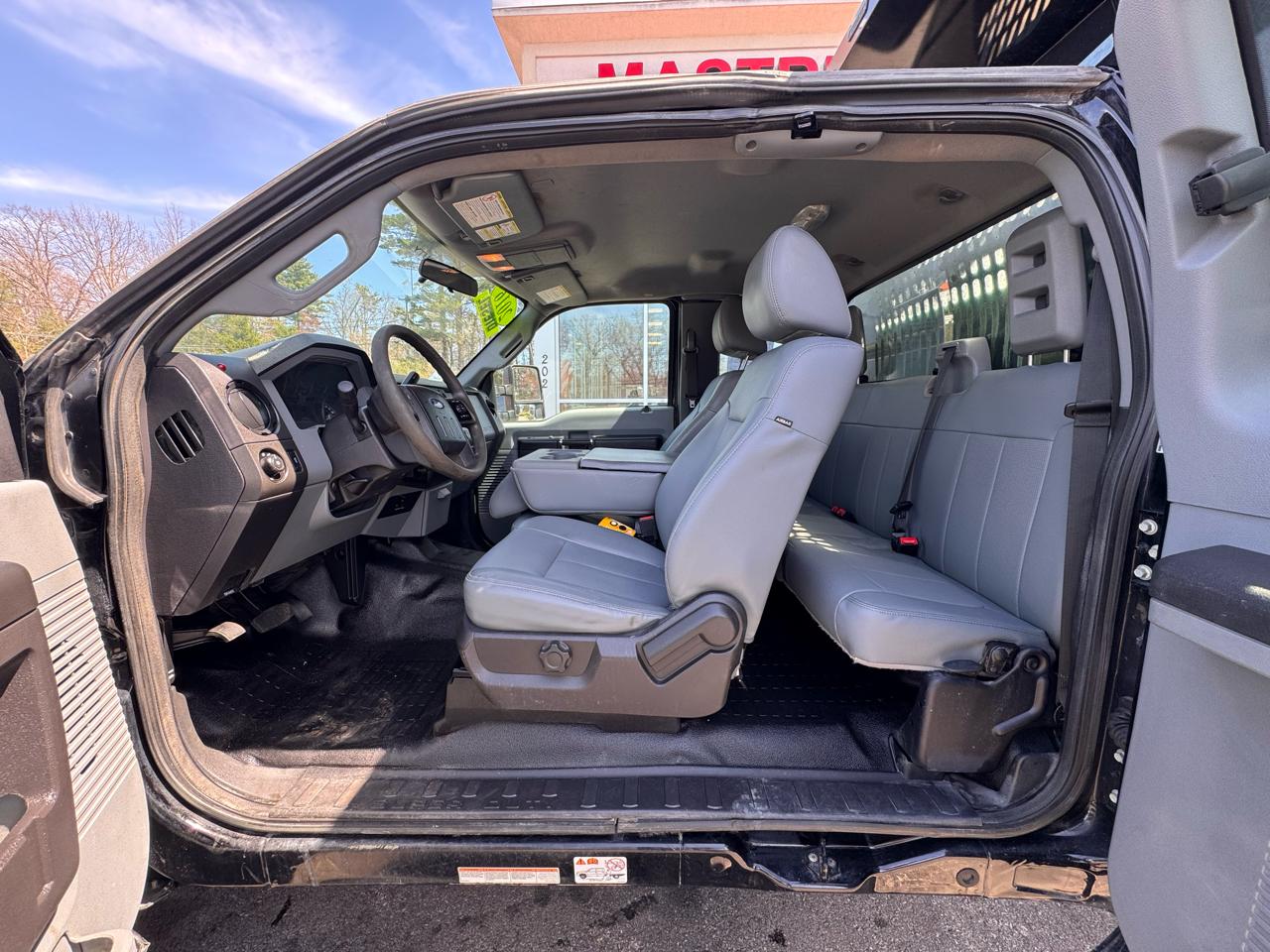 Ford Super Duty F-550 DRW  2016