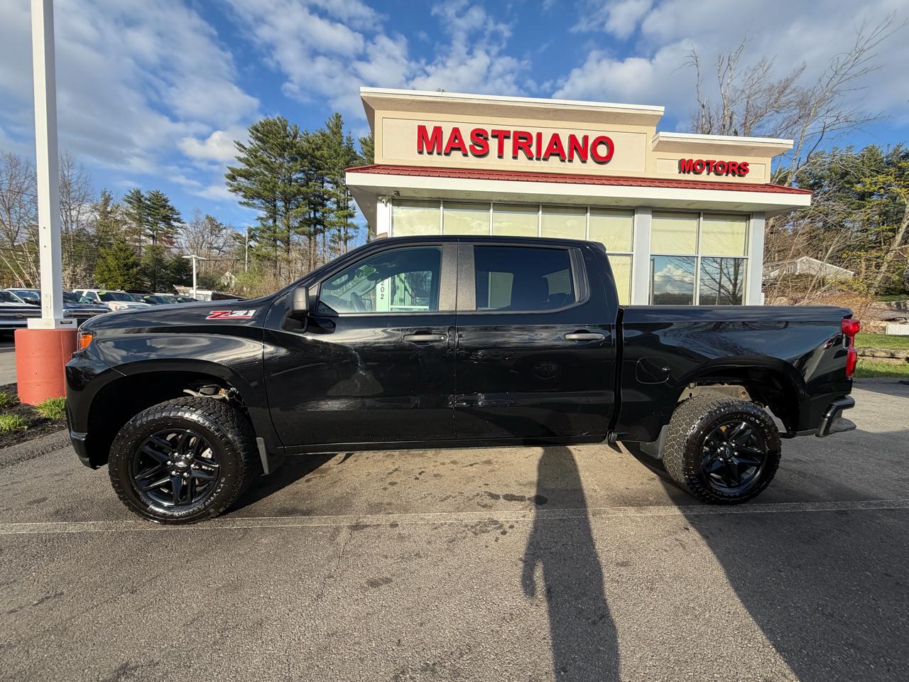 Chevrolet Silverado 1500  2021