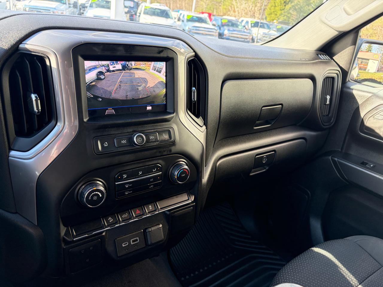 Chevrolet Silverado 1500  2021