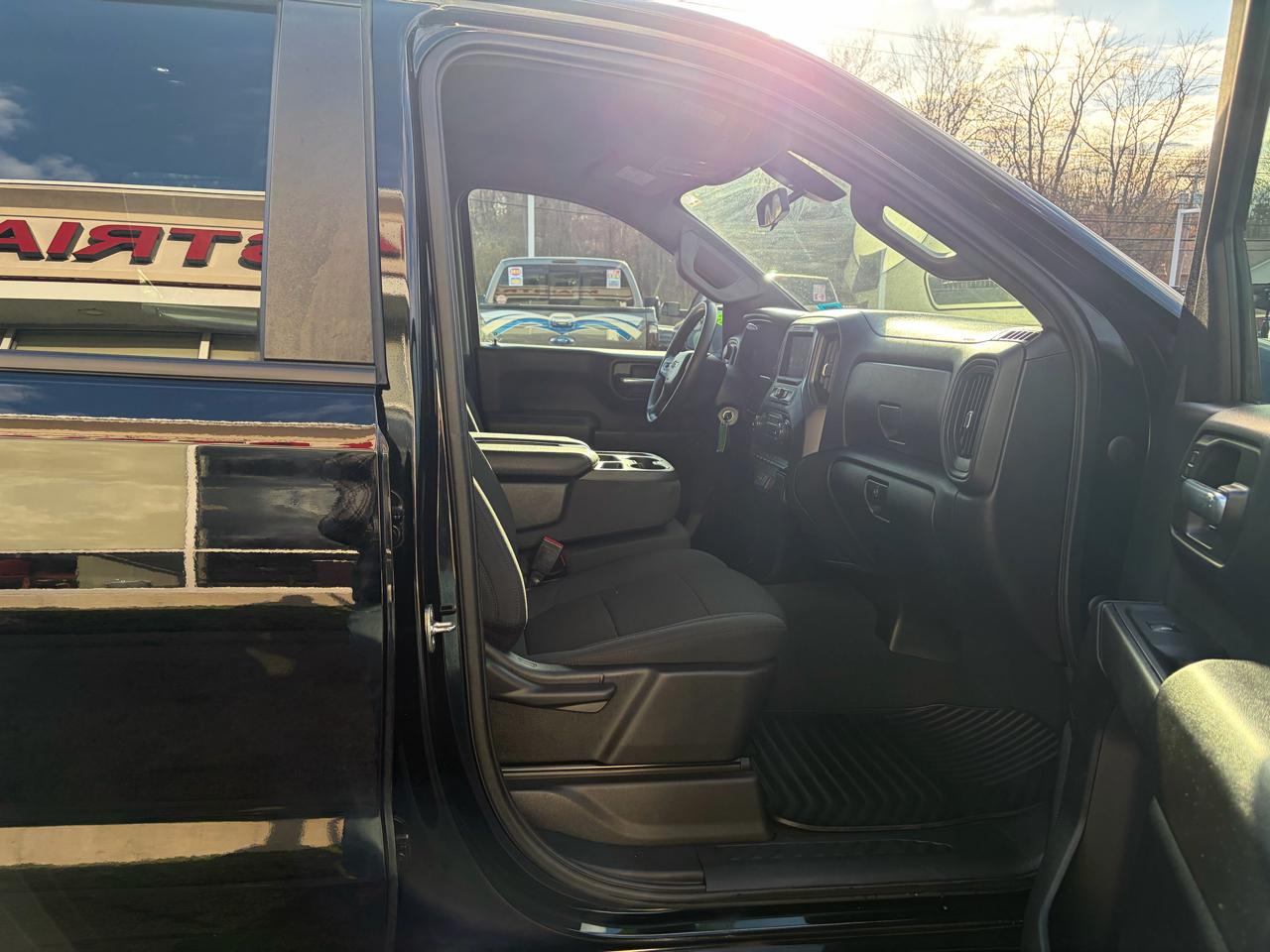 Chevrolet Silverado 1500  2021