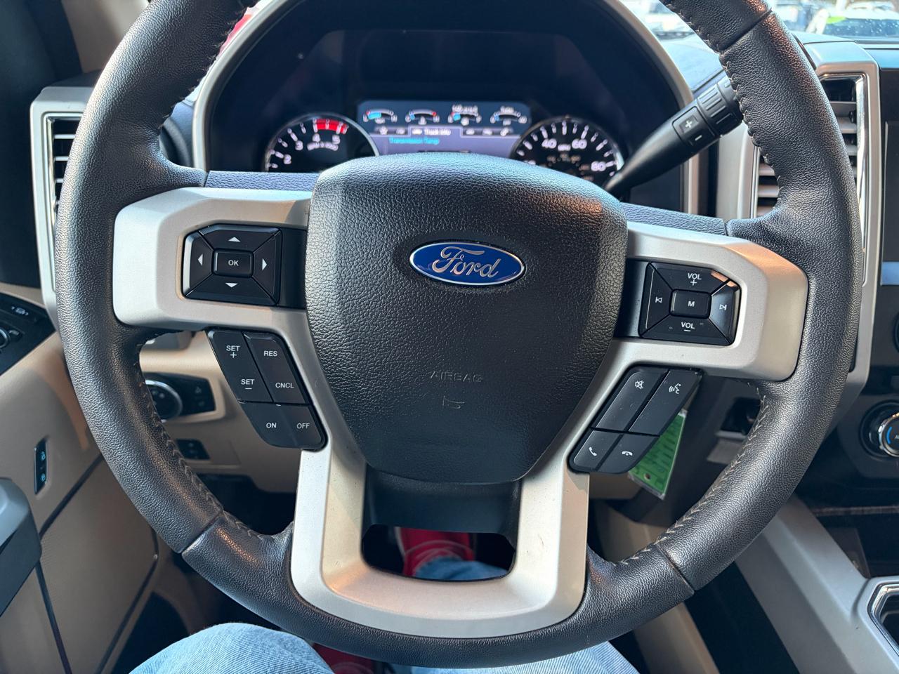 Ford Super Duty F-250 SRW  2017