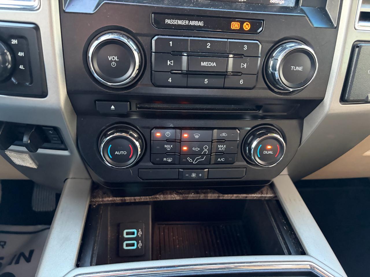 Ford Super Duty F-250 SRW  2017