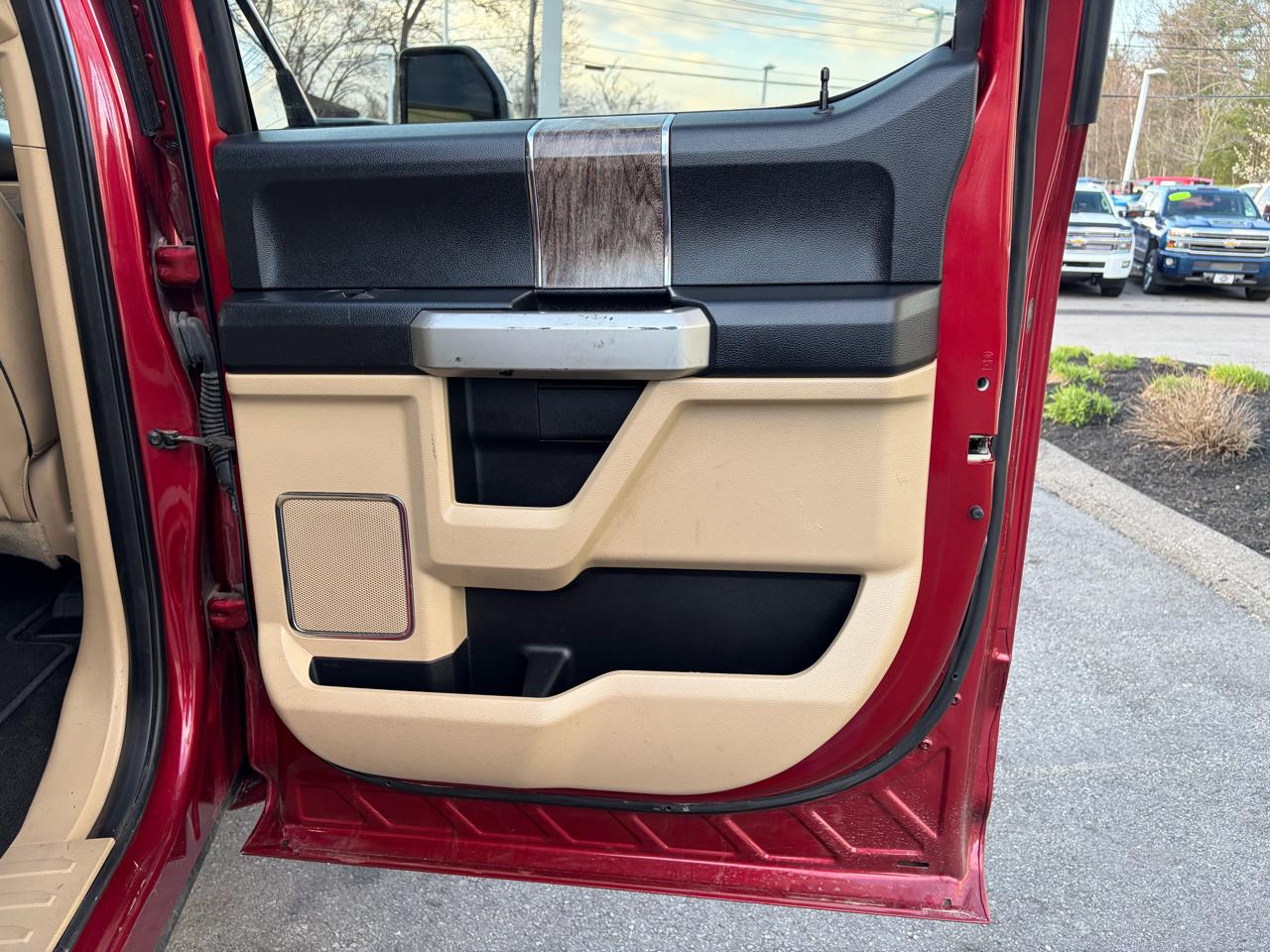 Ford Super Duty F-250 SRW  2017