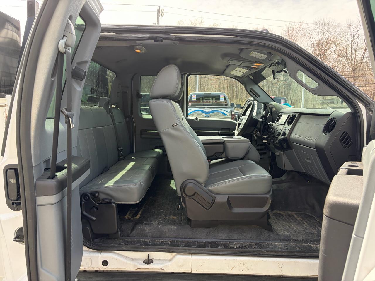 Ford Super Duty F-250 SRW  2016