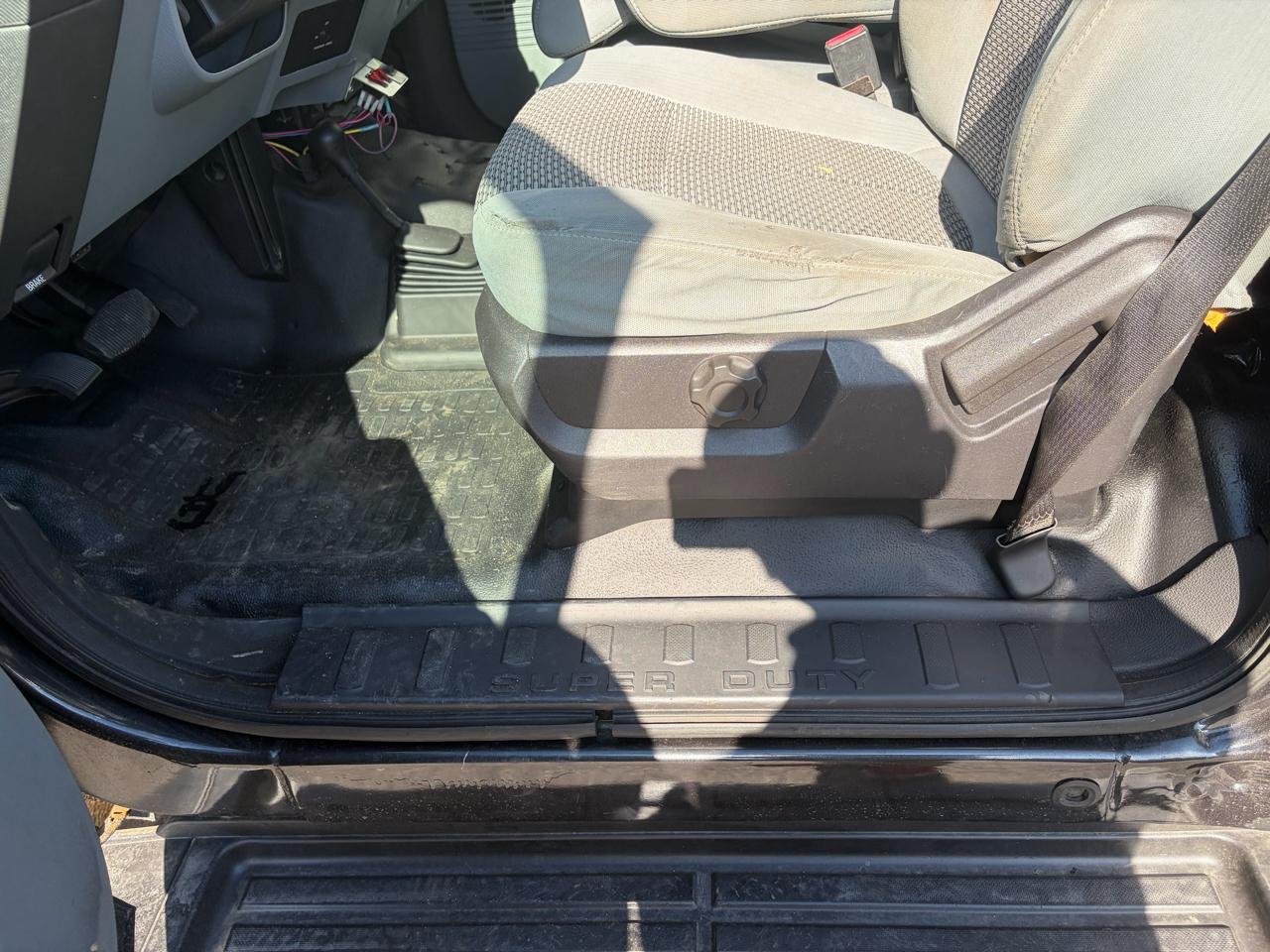 Ford Super Duty F-250 SRW  2014