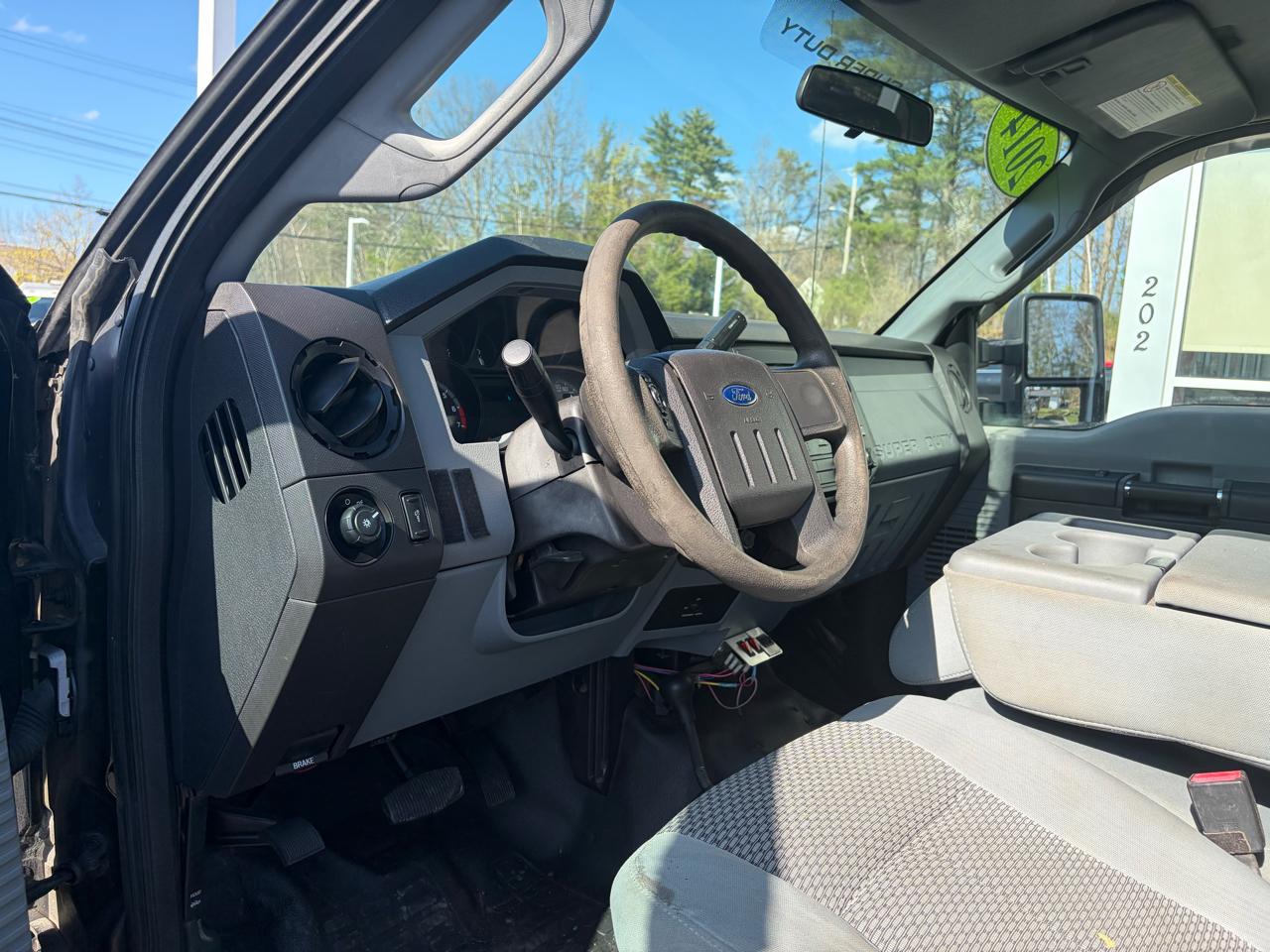 Ford Super Duty F-250 SRW  2014