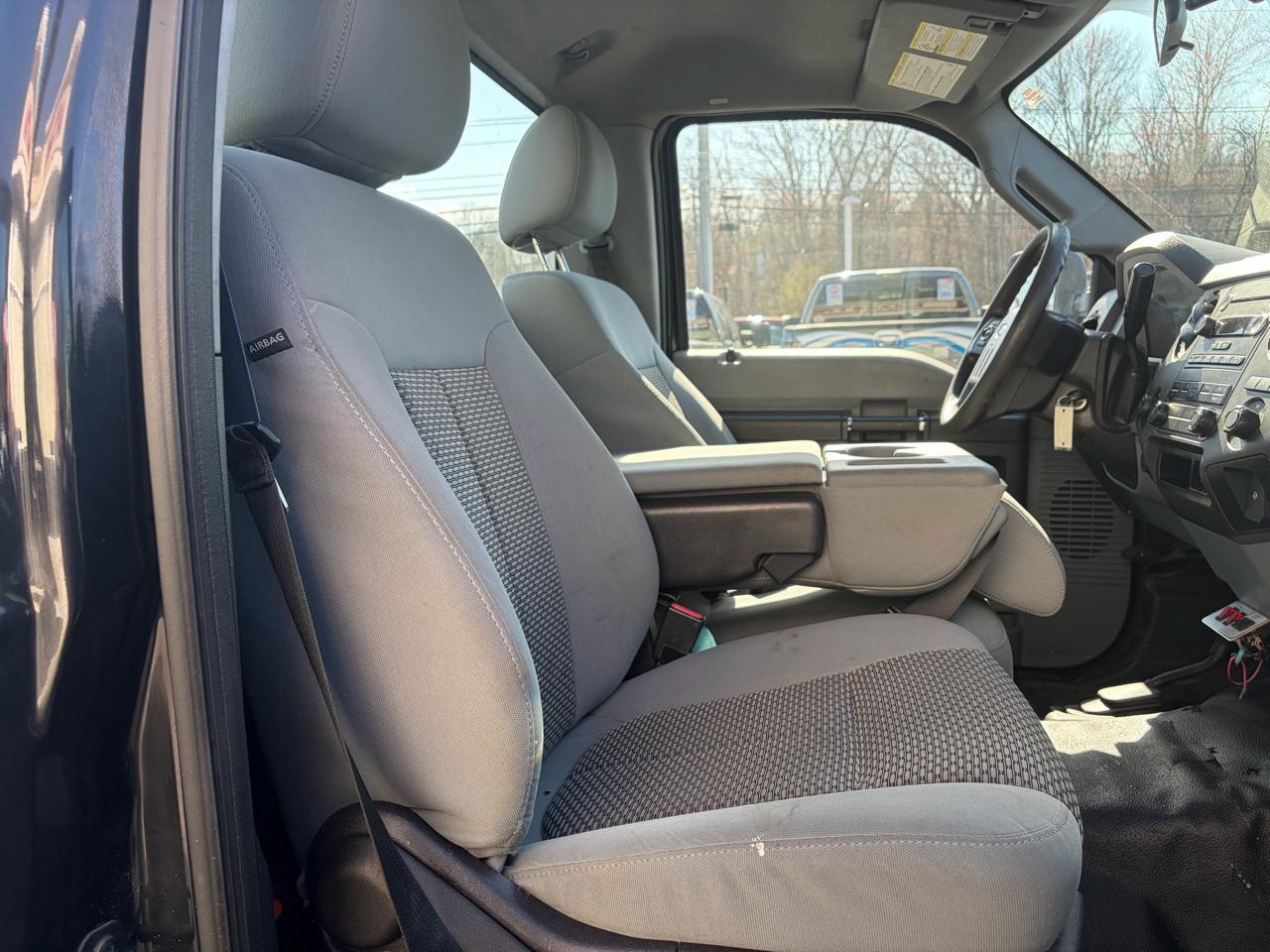 Ford Super Duty F-250 SRW  2014