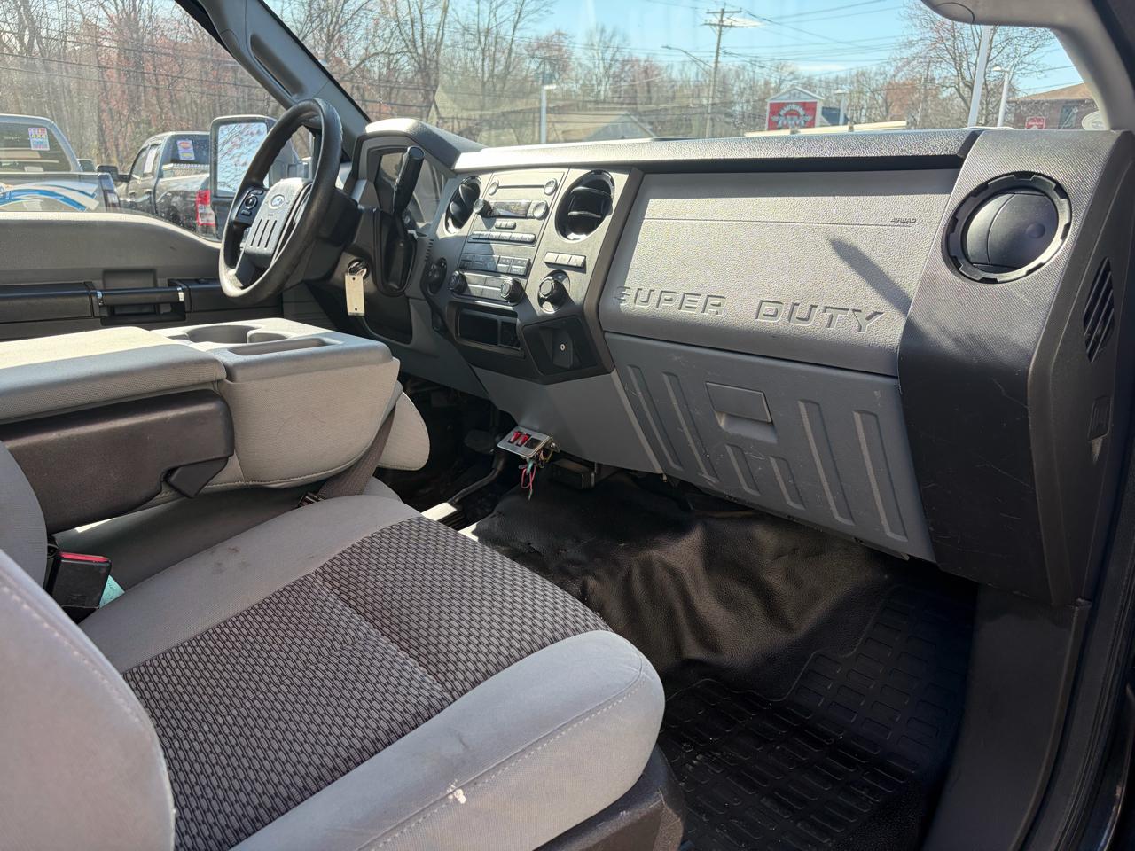 Ford Super Duty F-250 SRW  2014