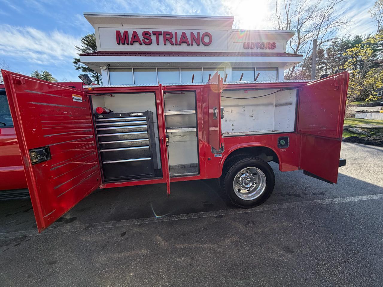 Ford Super Duty F-550 DRW  2013