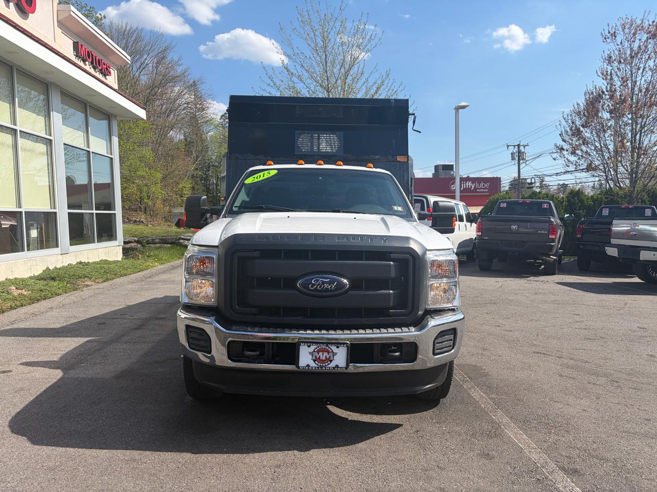 Ford Super Duty F-350 DRW  2015