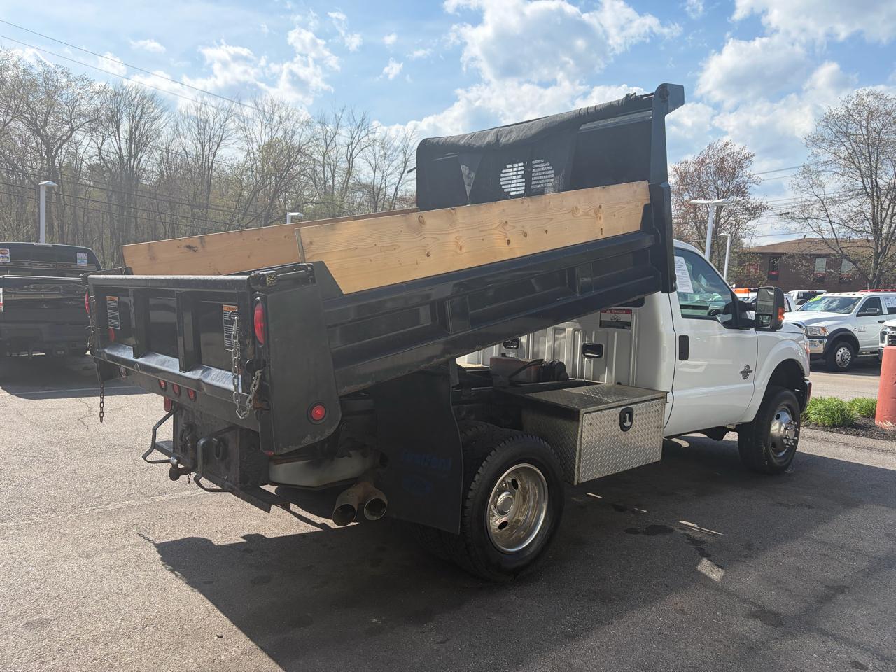Ford Super Duty F-350 DRW  2015