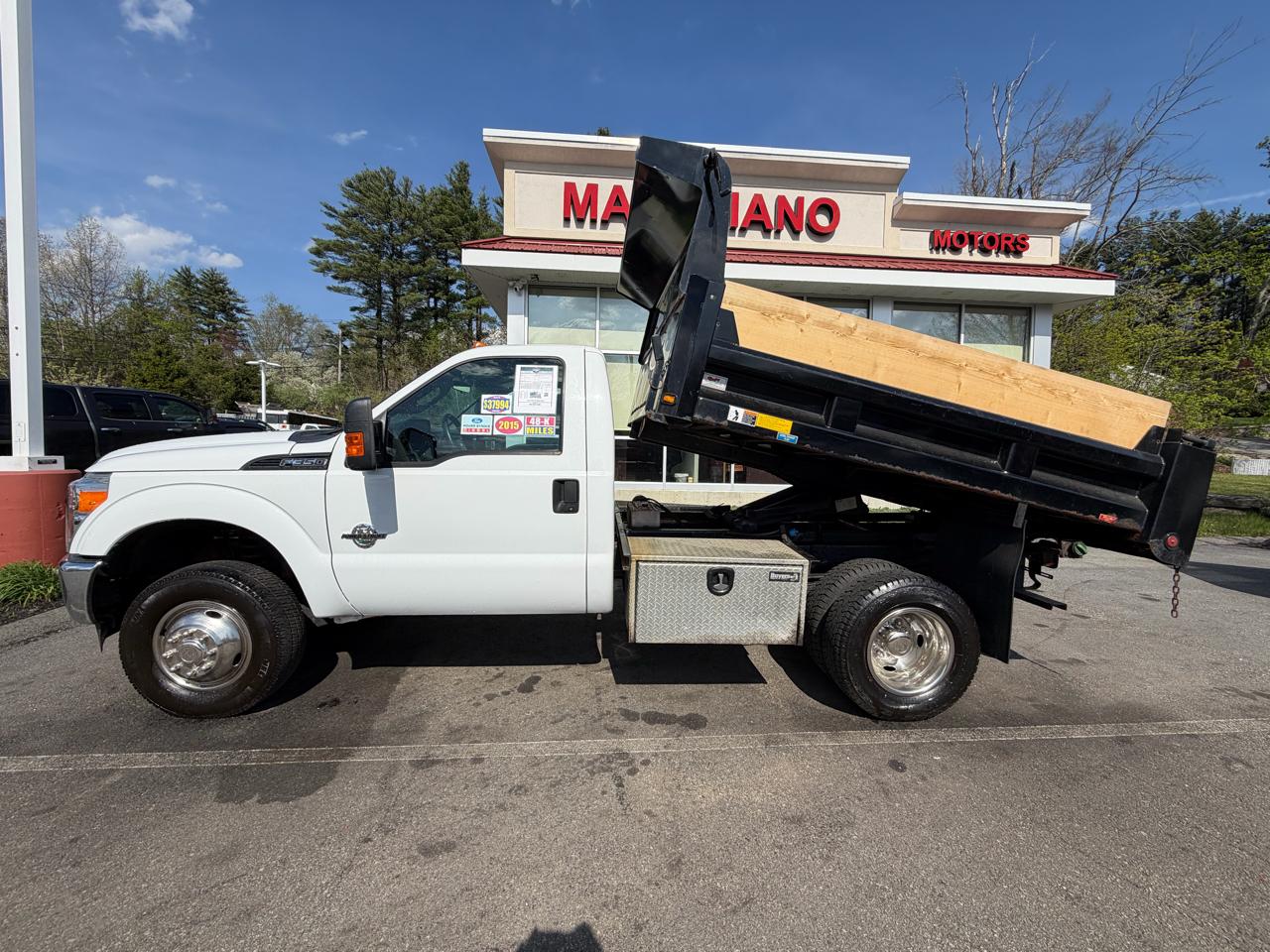 Ford Super Duty F-350 DRW  2015