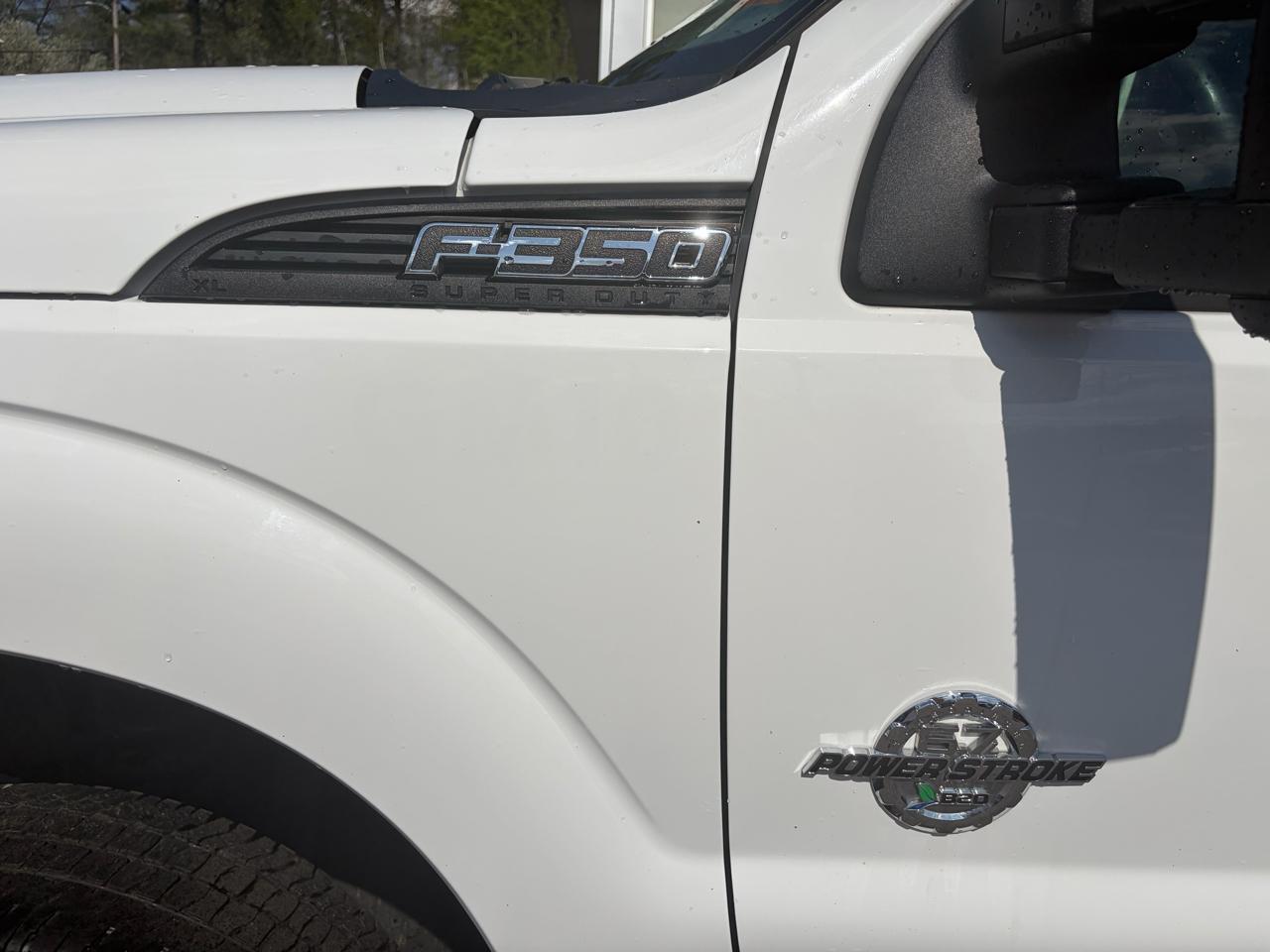 Ford Super Duty F-350 DRW  2015