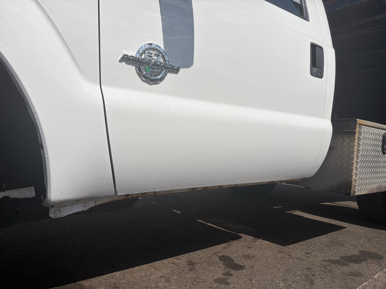 Ford Super Duty F-350 DRW  2015