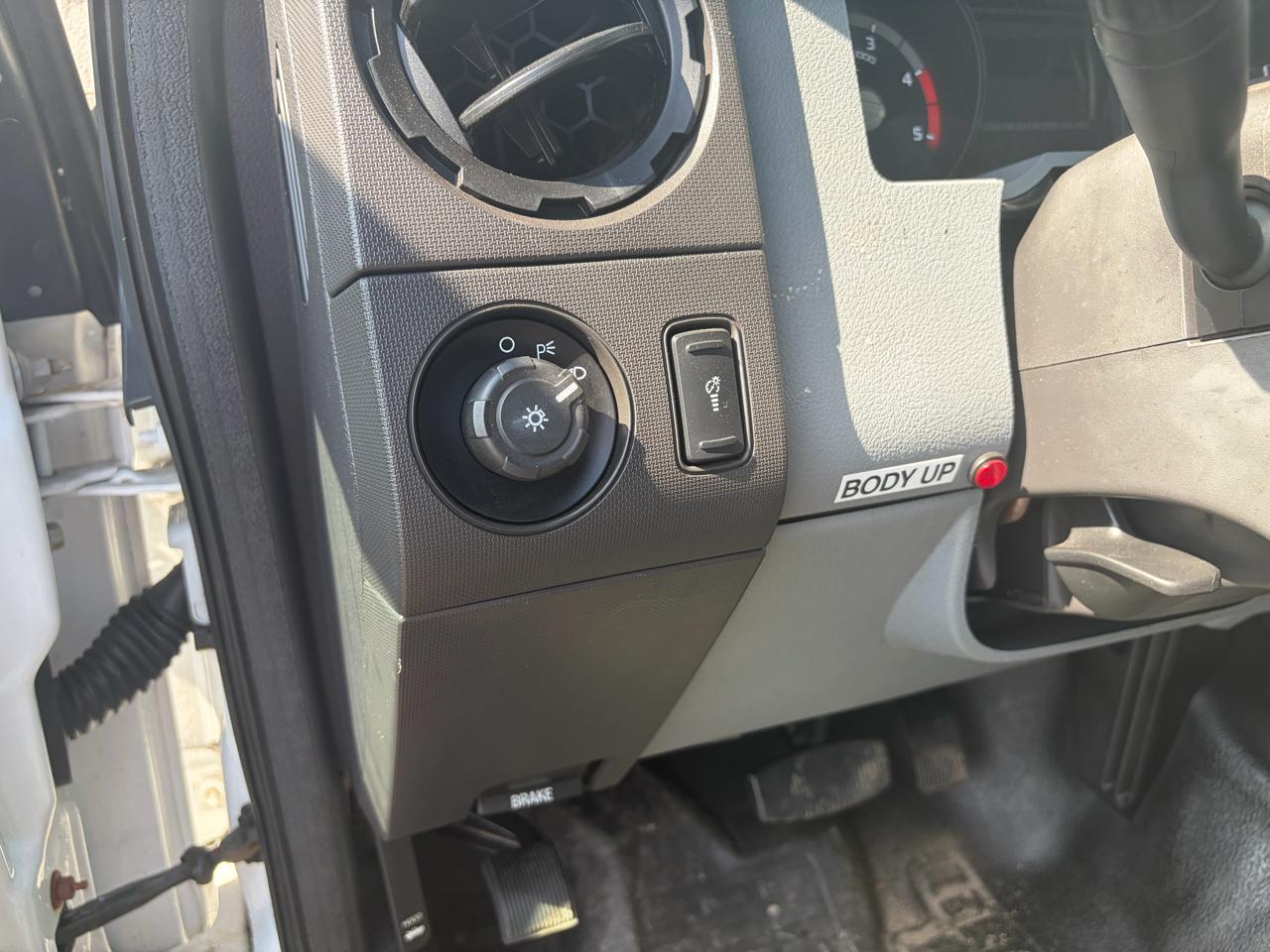 Ford Super Duty F-350 DRW  2015
