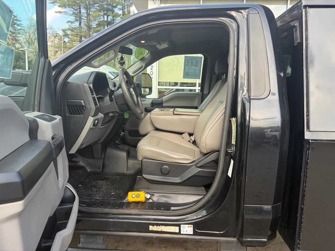 Ford Super Duty F-550 DRW  2018