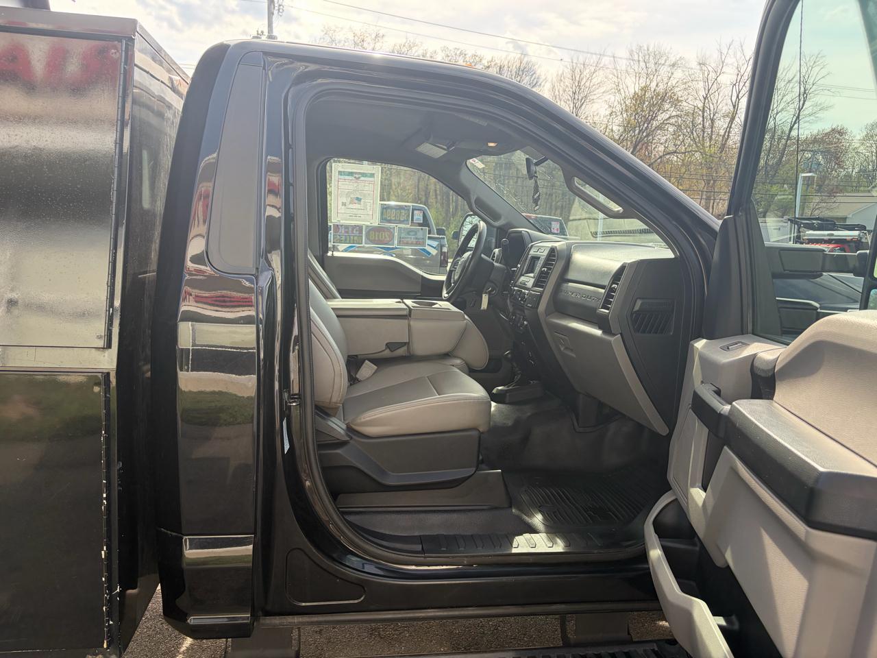 Ford Super Duty F-550 DRW  2018