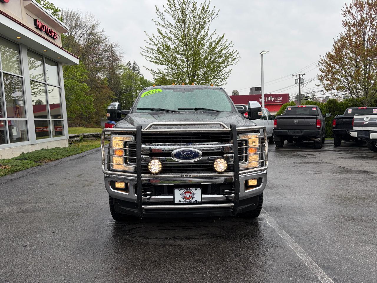 Ford Super Duty F-350 SRW  2017