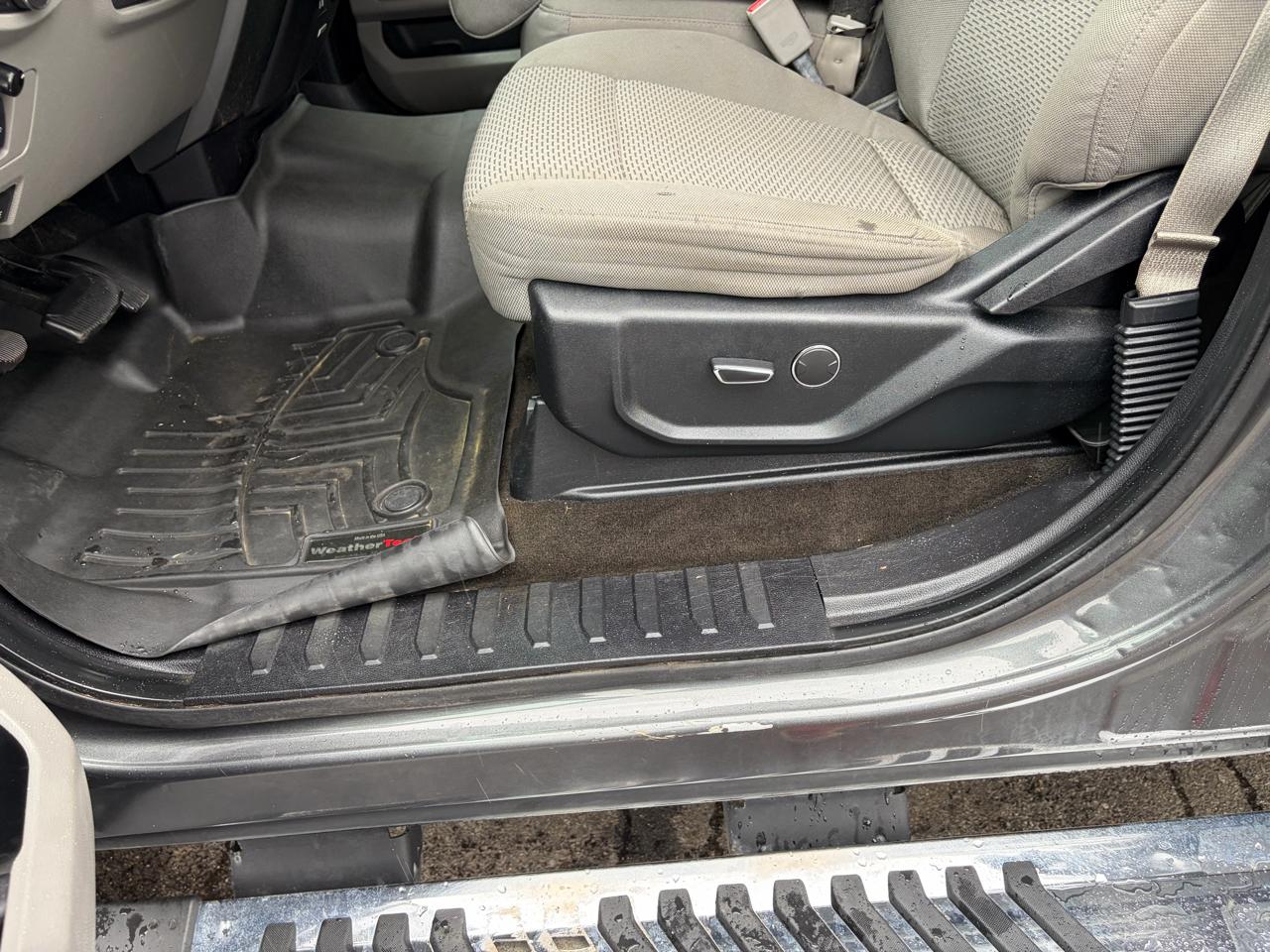 Ford Super Duty F-350 SRW  2017