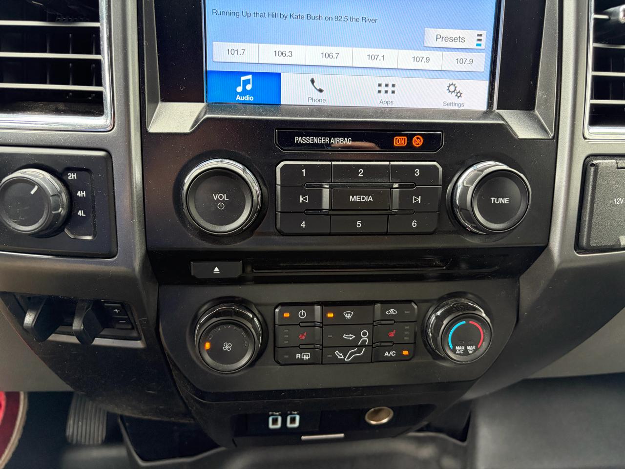 Ford Super Duty F-350 SRW  2017