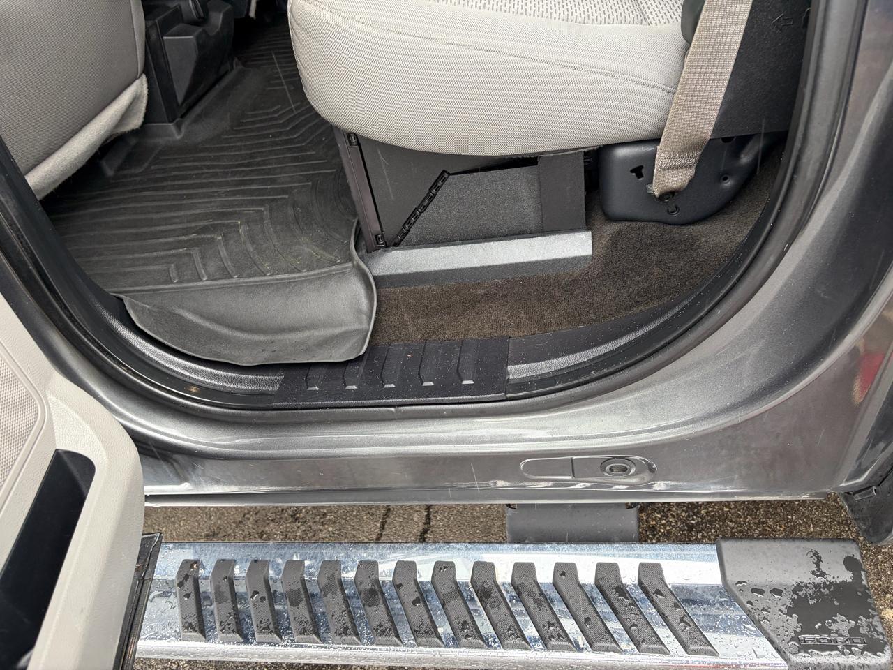 Ford Super Duty F-350 SRW  2017