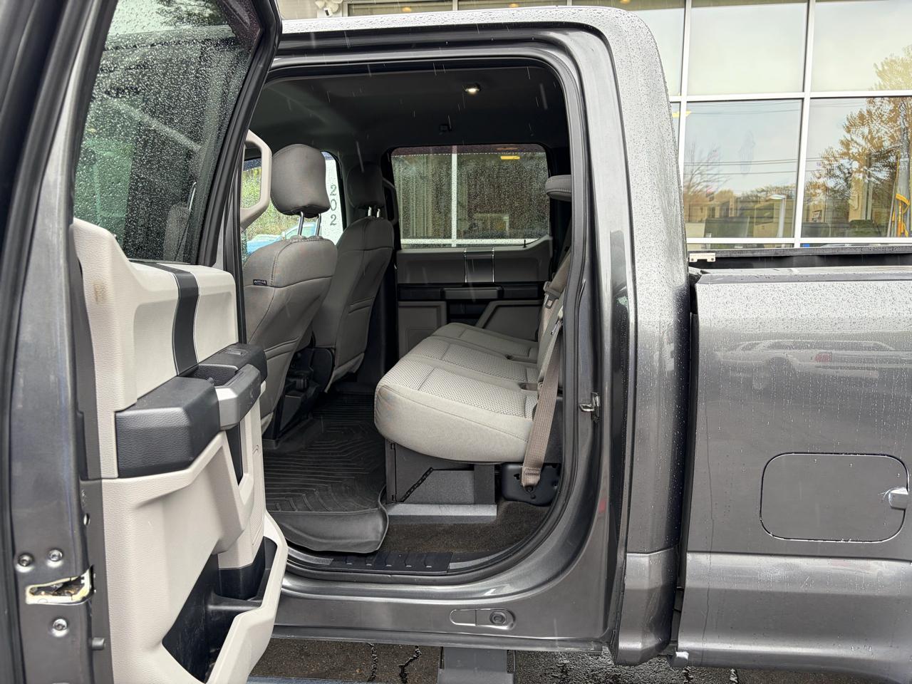 Ford Super Duty F-350 SRW  2017