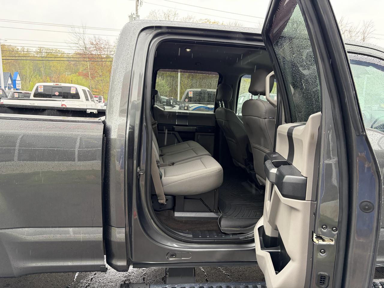 Ford Super Duty F-350 SRW  2017