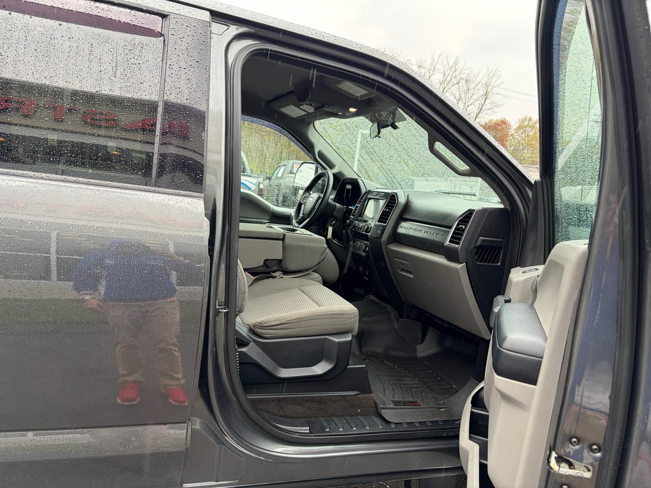 Ford Super Duty F-350 SRW  2017