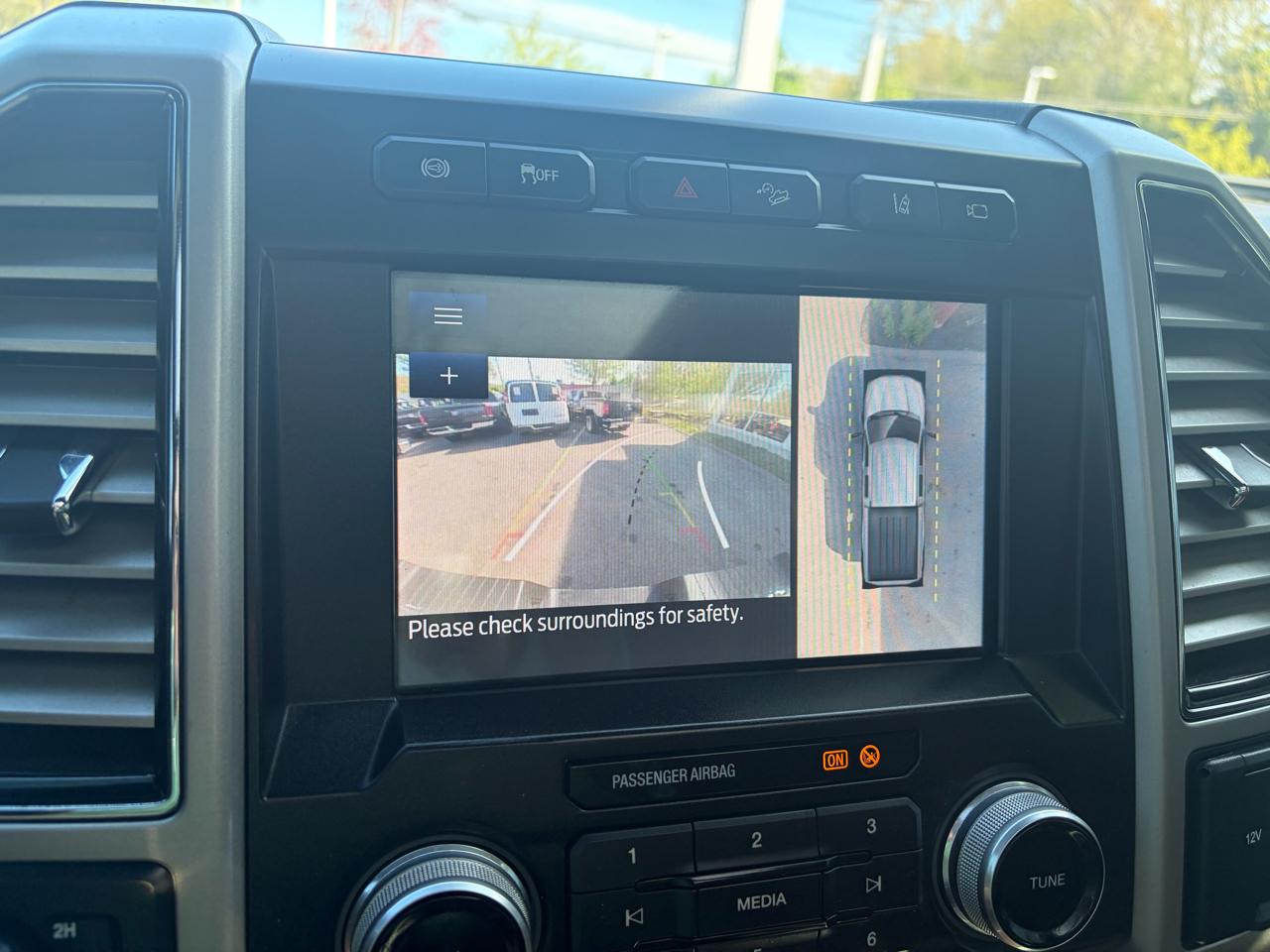 Ford Super Duty F-350 SRW  2021