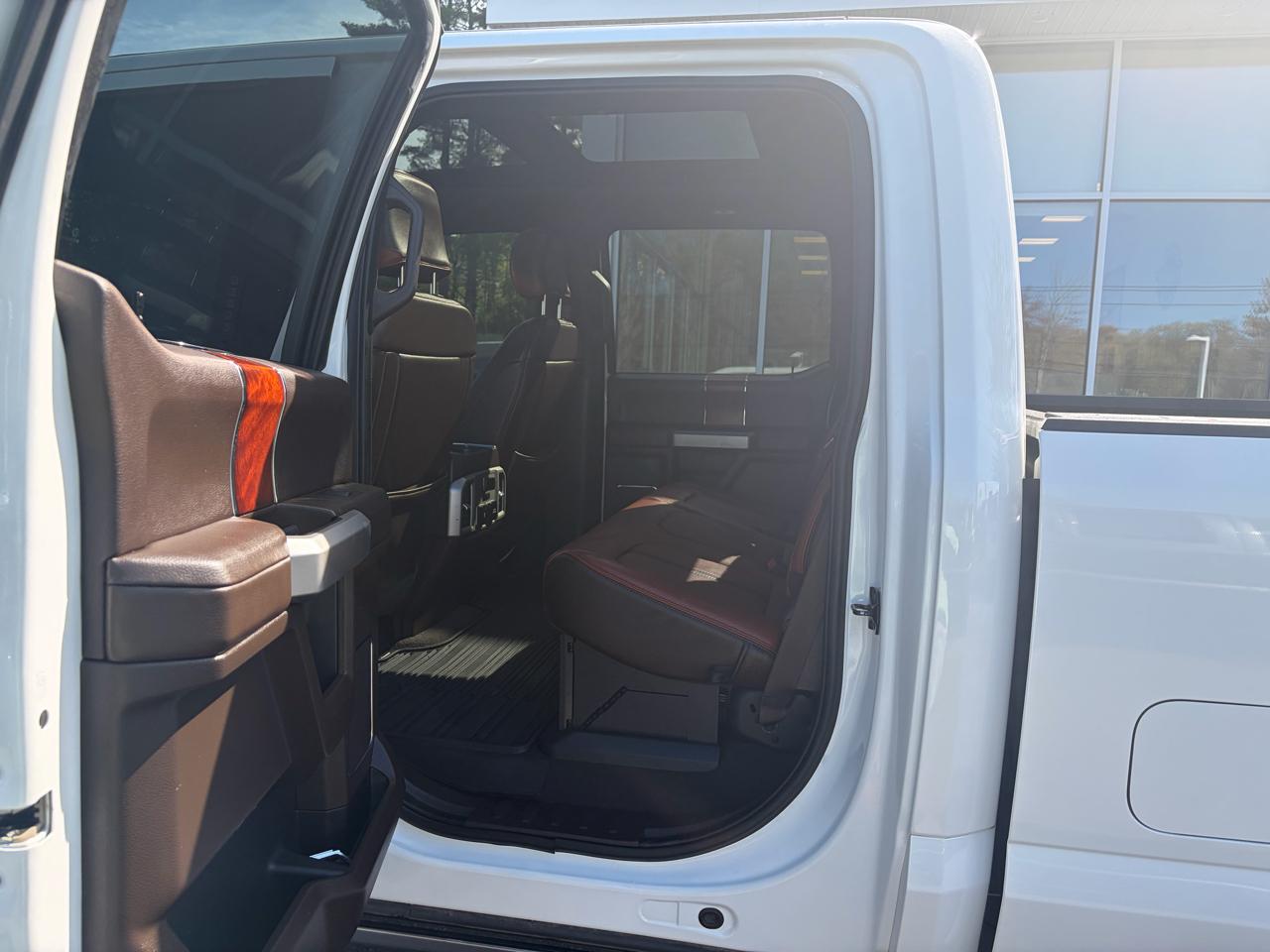 Ford Super Duty F-350 SRW  2021