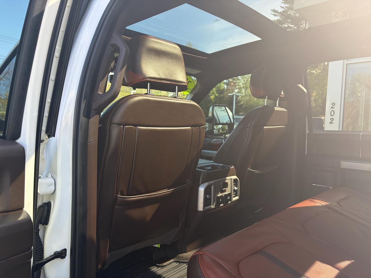 Ford Super Duty F-350 SRW  2021