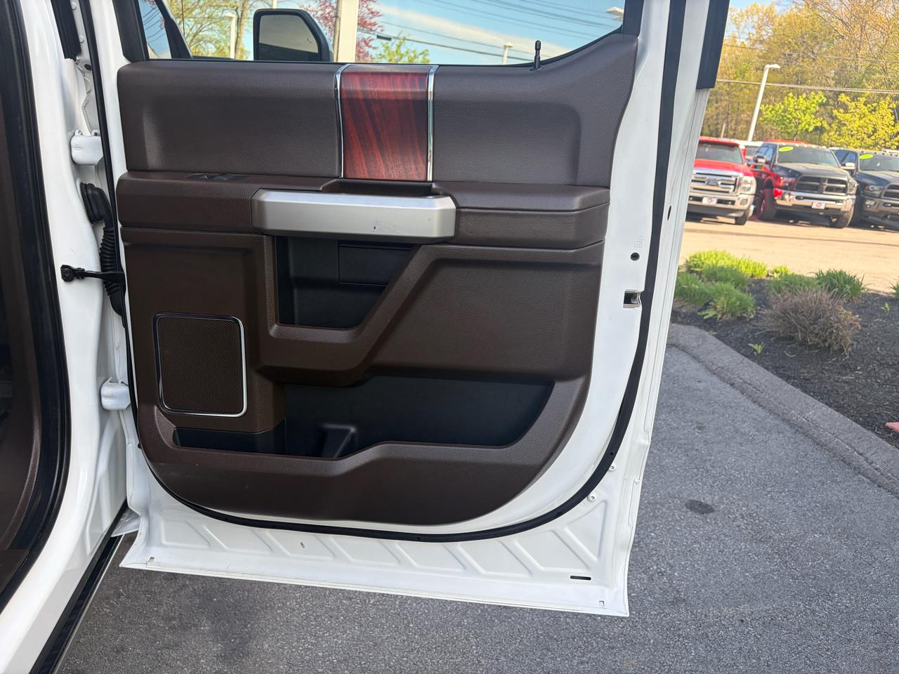 Ford Super Duty F-350 SRW  2021
