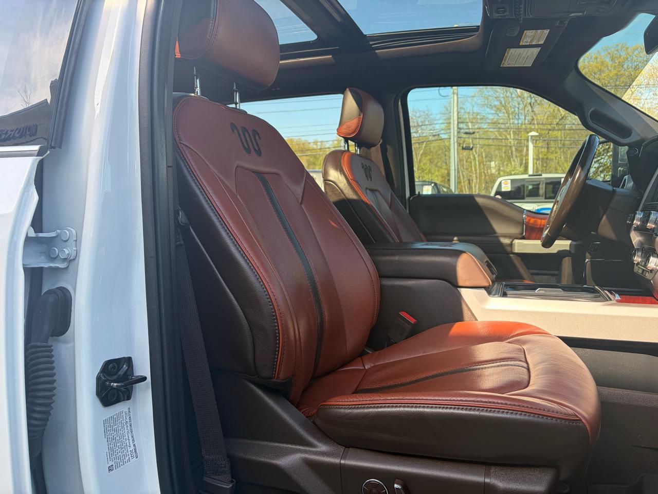 Ford Super Duty F-350 SRW  2021