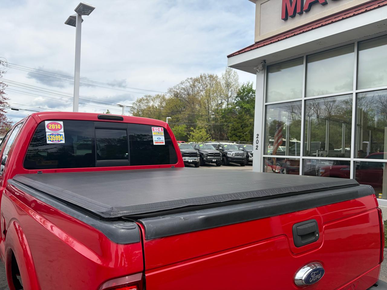 Ford Super Duty F-350 SRW  2014