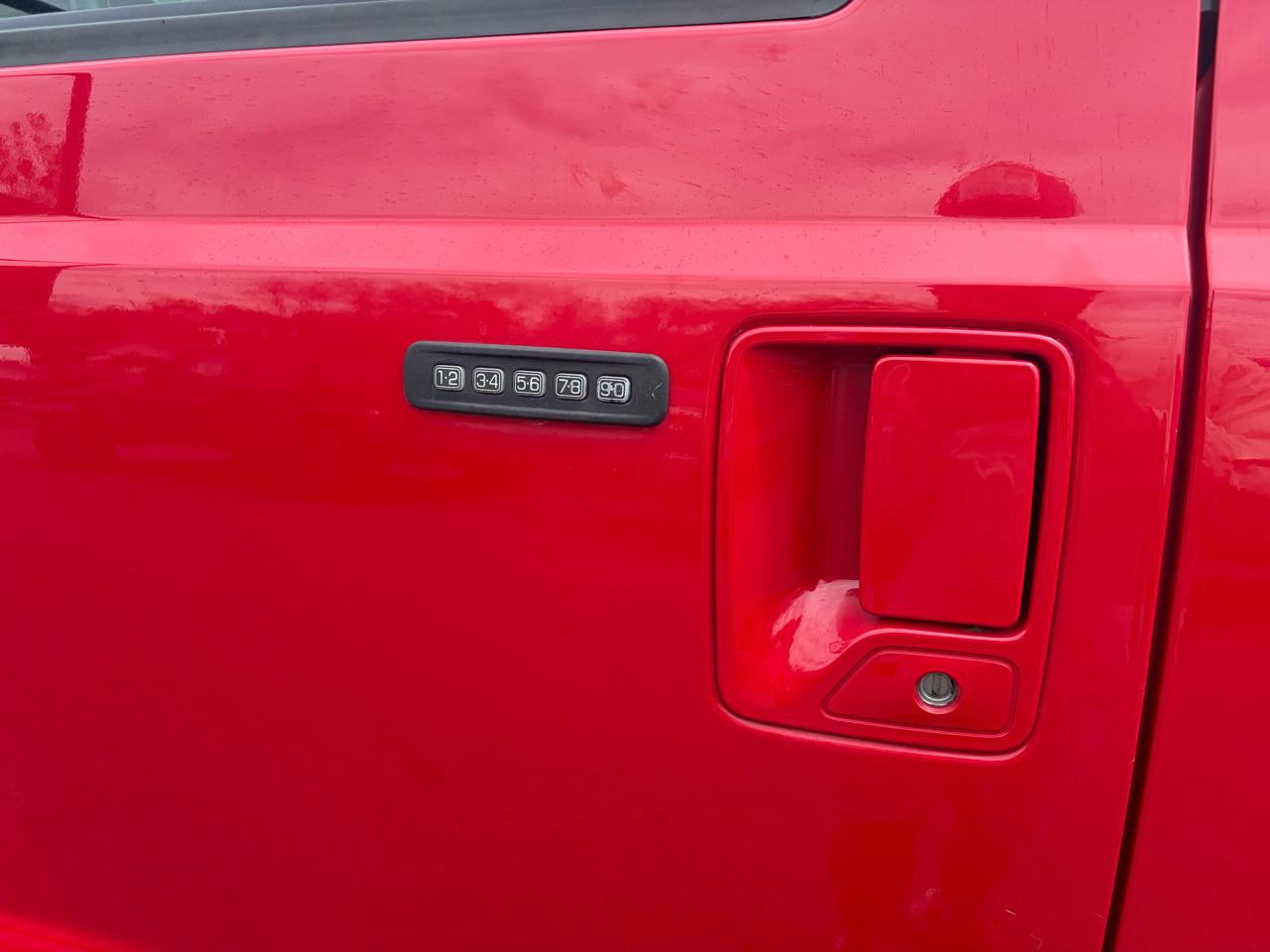 Ford Super Duty F-350 SRW  2014