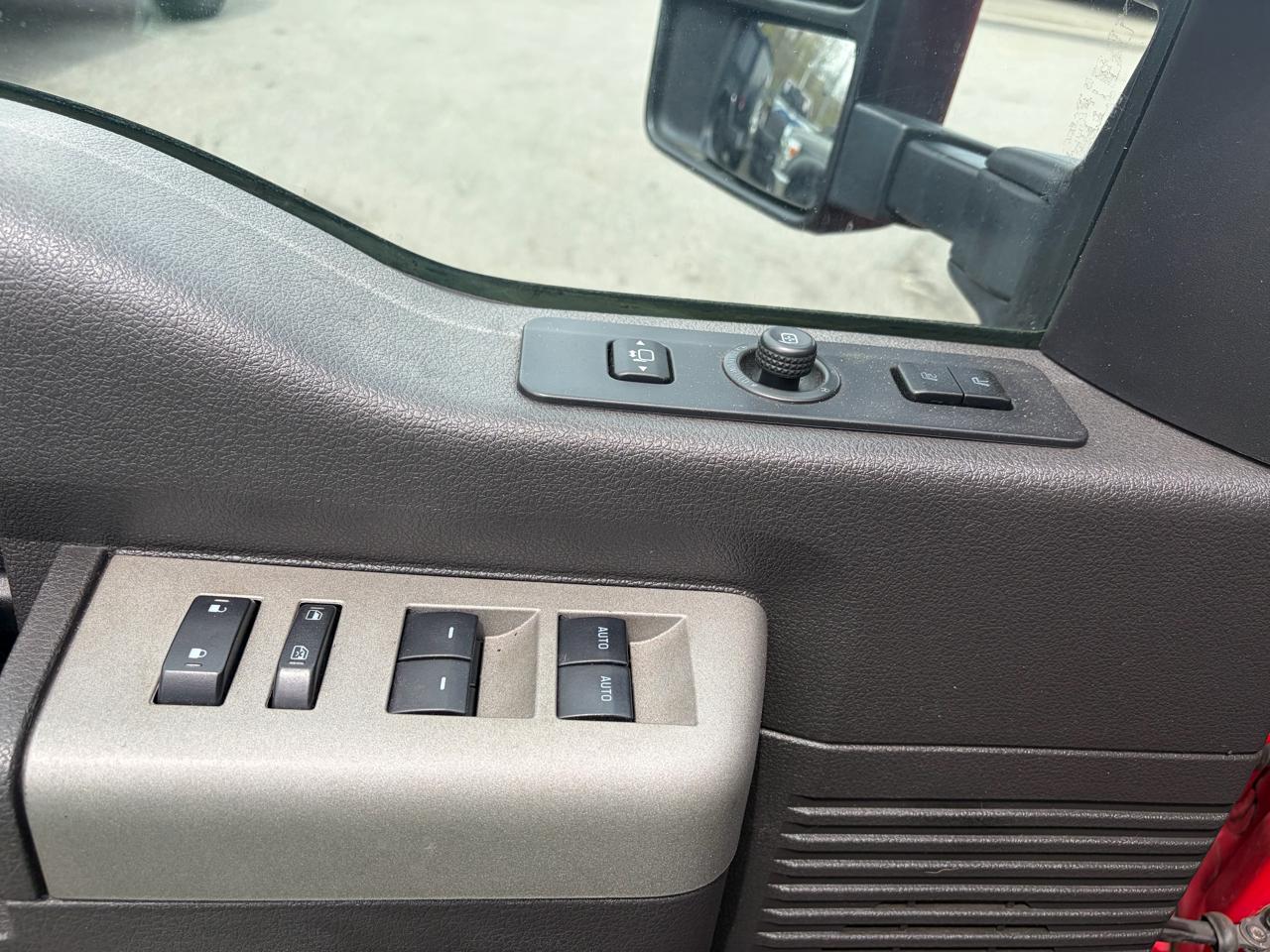 Ford Super Duty F-350 SRW  2014