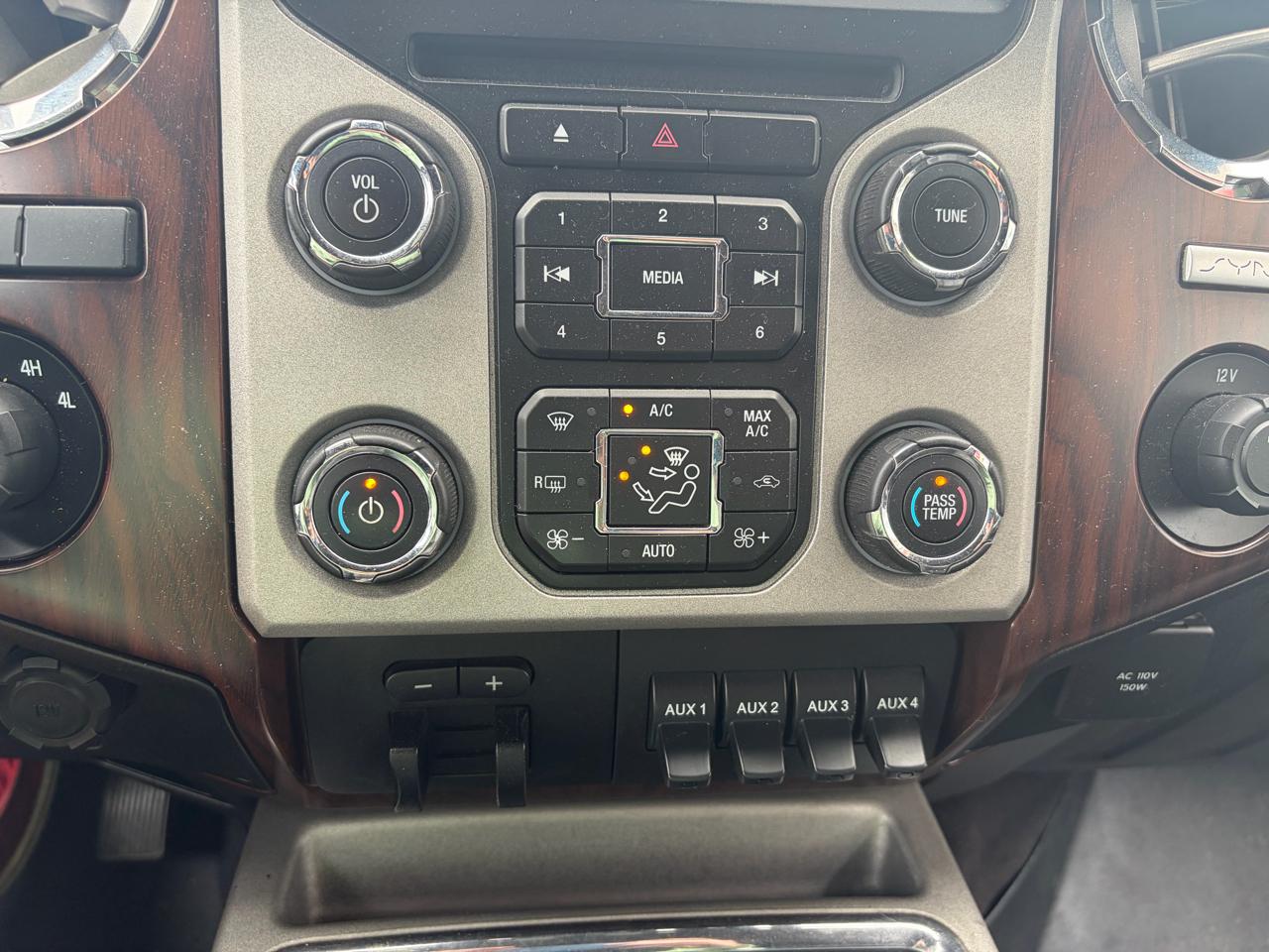 Ford Super Duty F-350 SRW  2014
