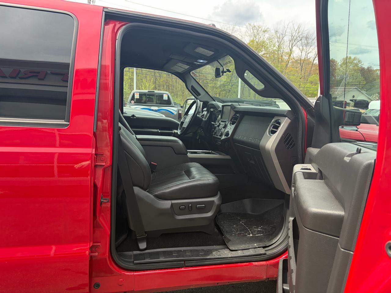Ford Super Duty F-350 SRW  2014