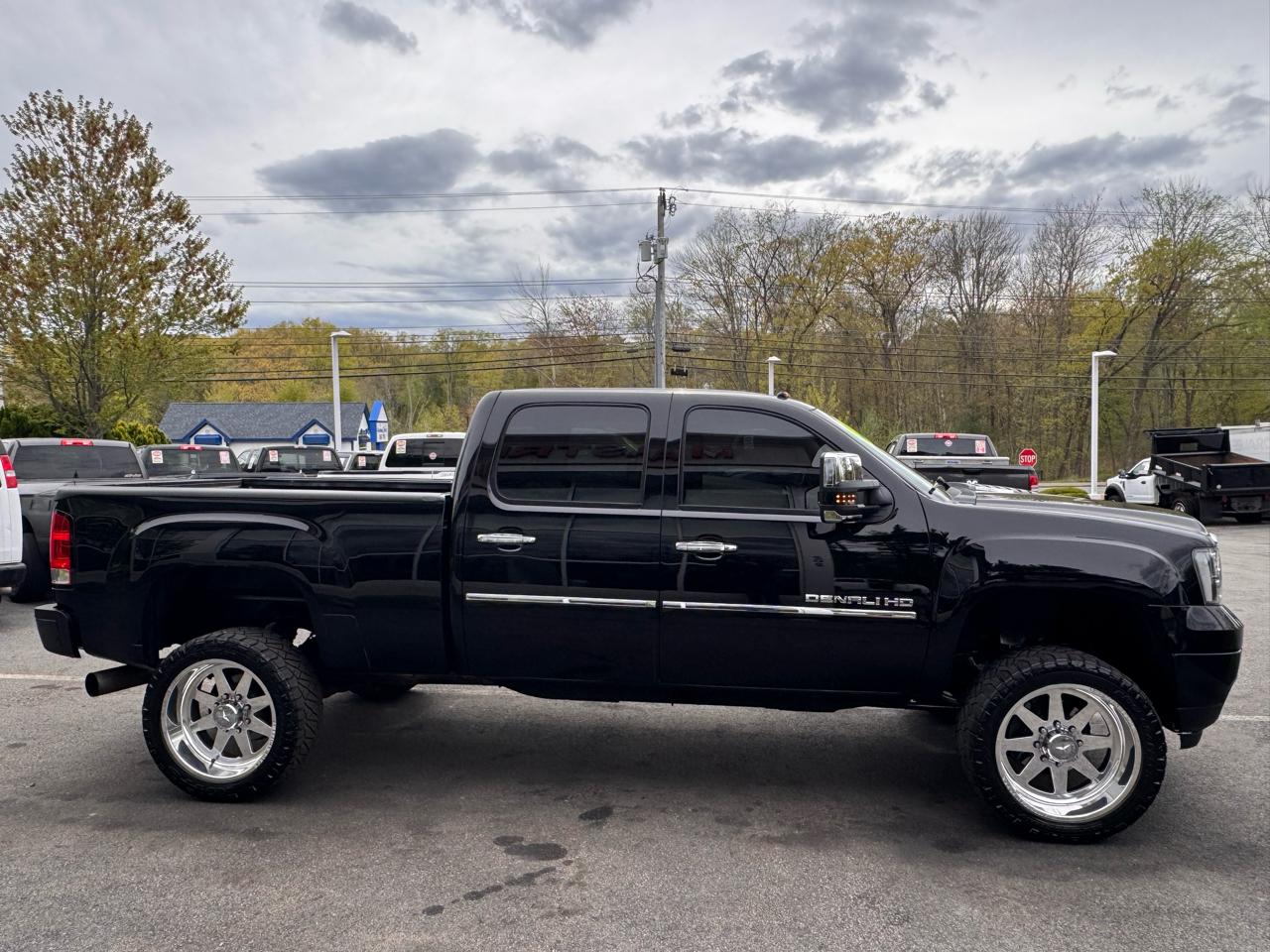 GMC Sierra 2500HD  2012