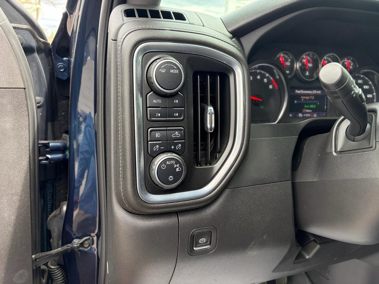 Chevrolet Silverado 1500 LTD  2022