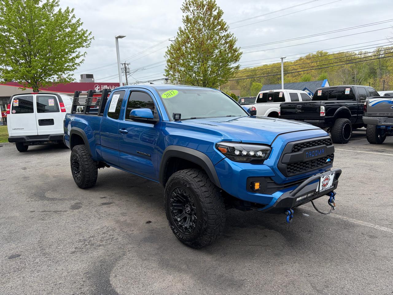 Toyota Tacoma  2017