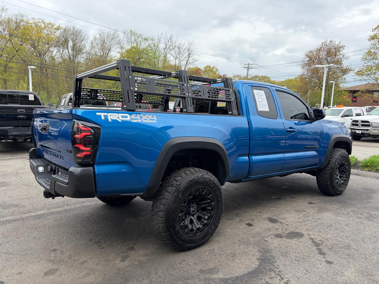 Toyota Tacoma  2017