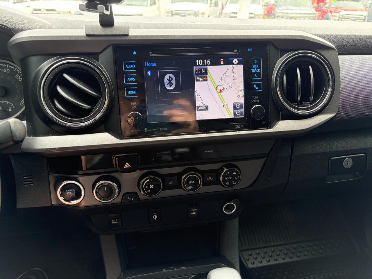 Toyota Tacoma  2017