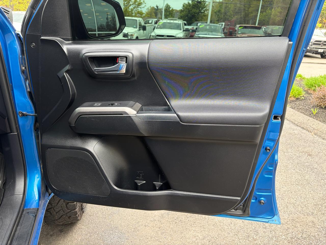 Toyota Tacoma  2017