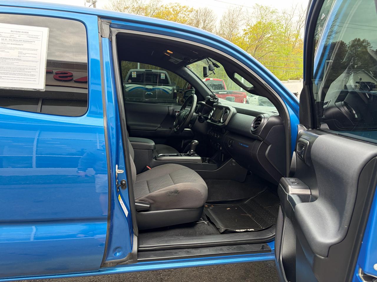 Toyota Tacoma  2017
