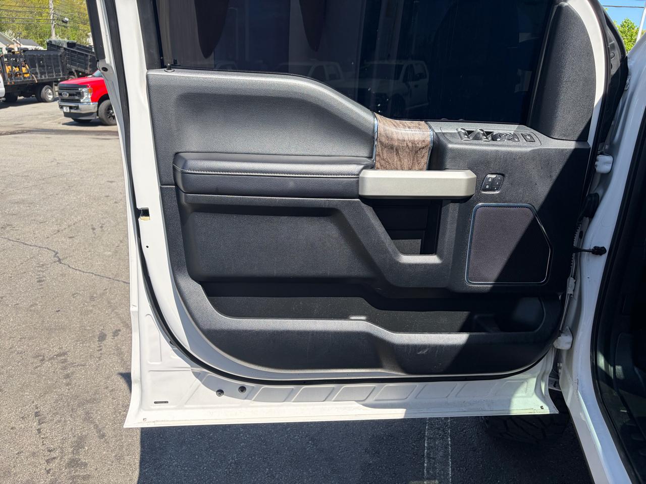 Ford Super Duty F-250 SRW  2017