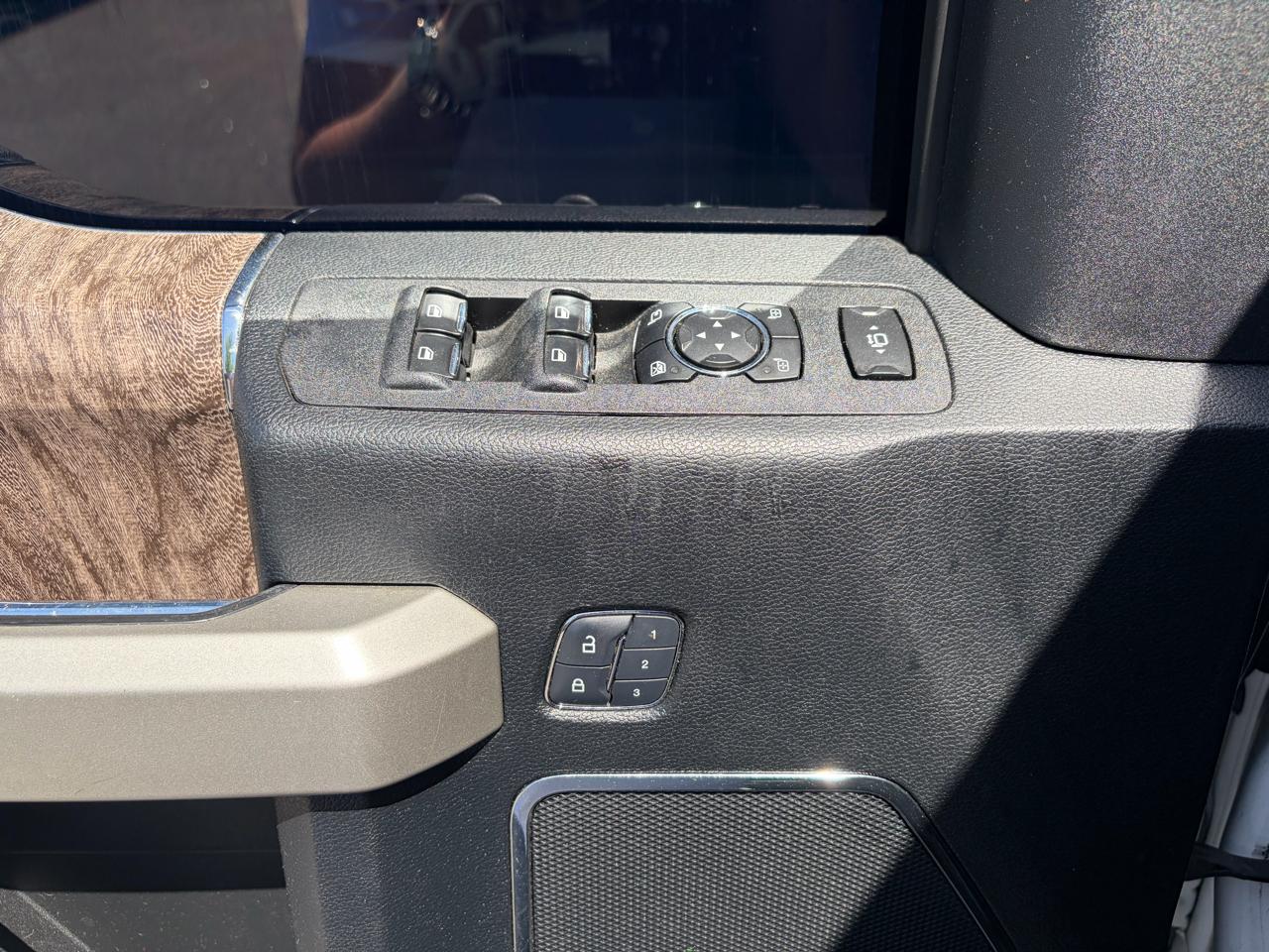 Ford Super Duty F-250 SRW  2017