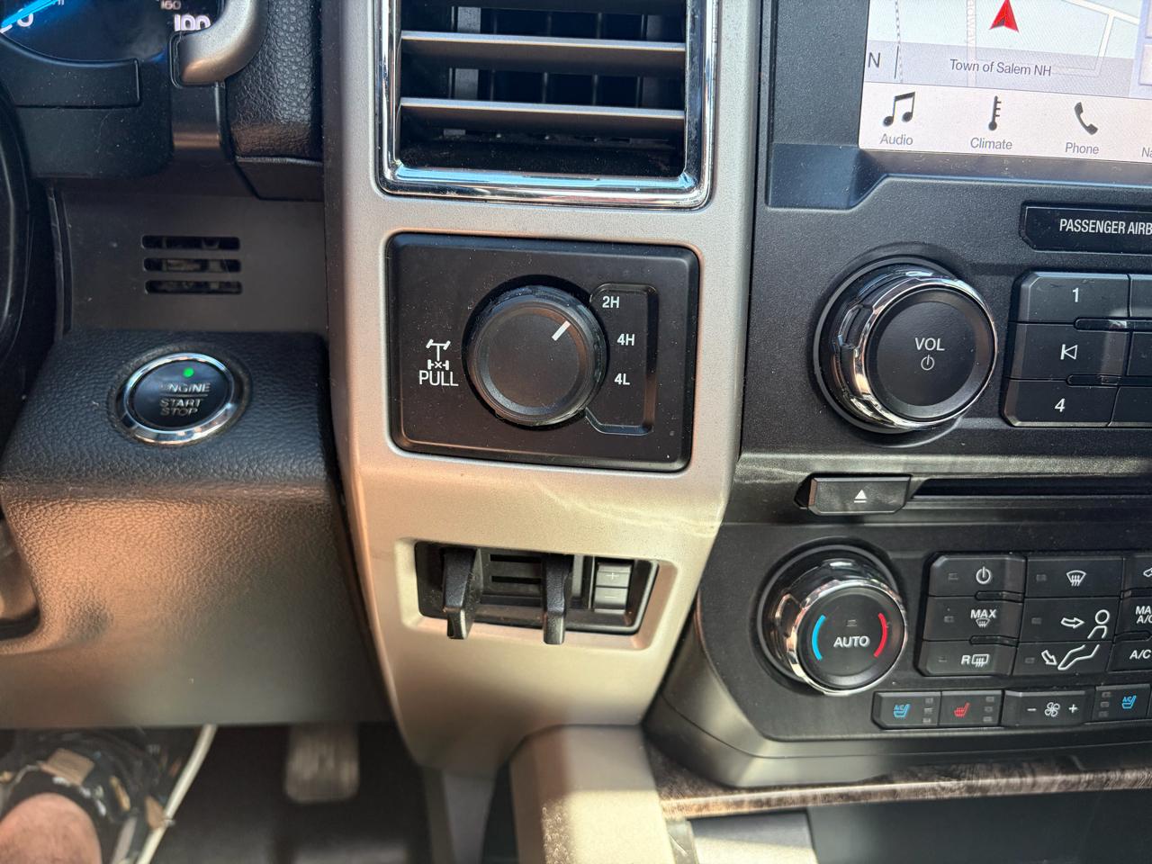 Ford Super Duty F-250 SRW  2017