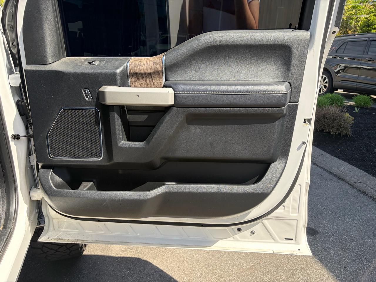 Ford Super Duty F-250 SRW  2017